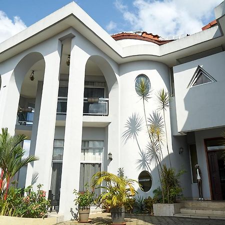 Seddo Guest House Abidjan Eksteriør bilde